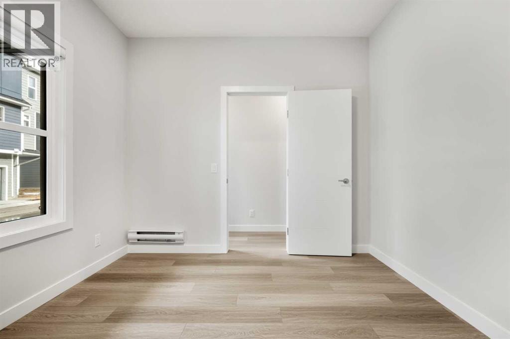 122, 285 Chelsea Court — photo 38