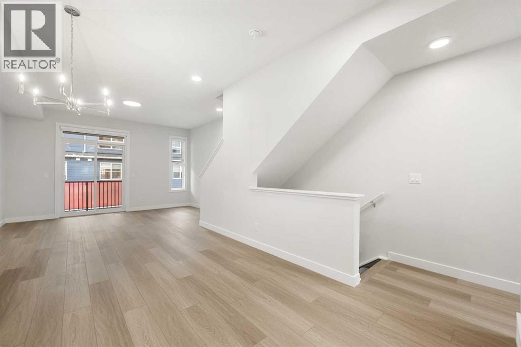 122, 285 Chelsea Court — photo 8