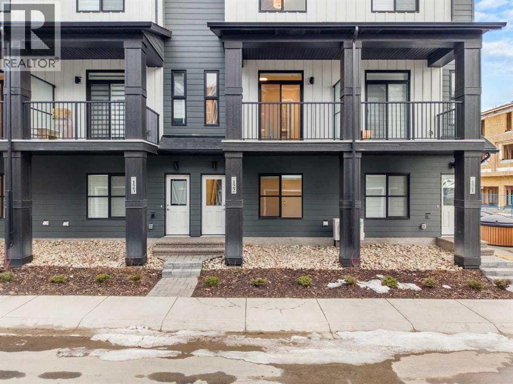 122, 285 Chelsea Court