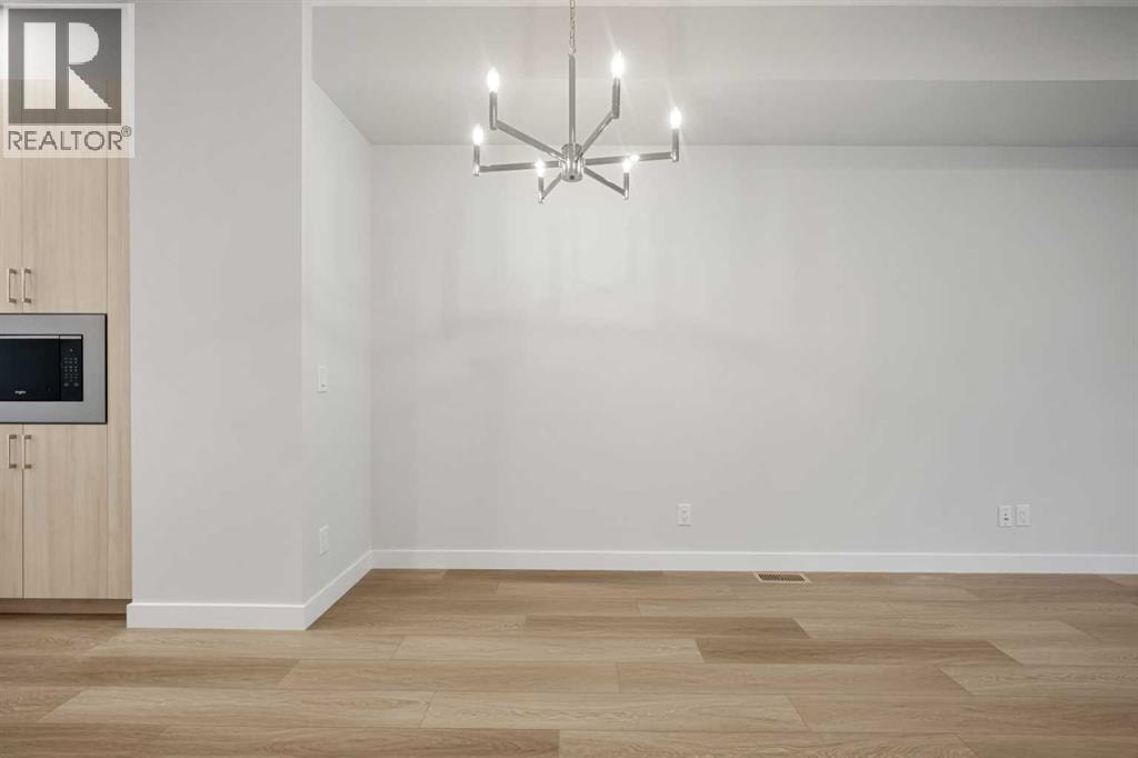 122, 285 Chelsea Court — photo 13