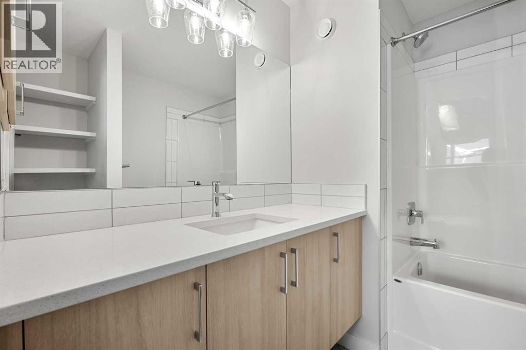 122, 285 Chelsea Court — photo 32