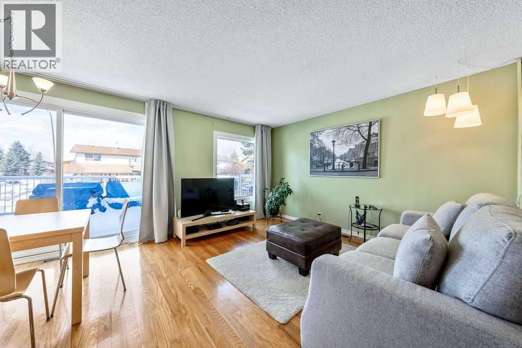 50 Cedarwood Rise SW — photo 4