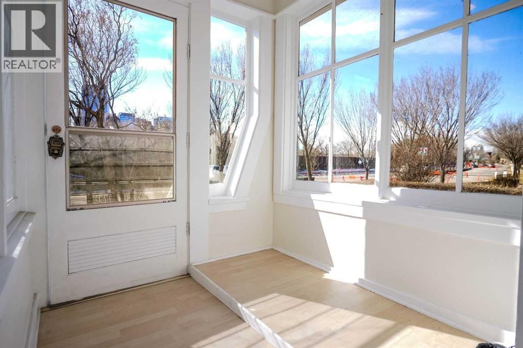 434 Memorial Drive NW — photo 9