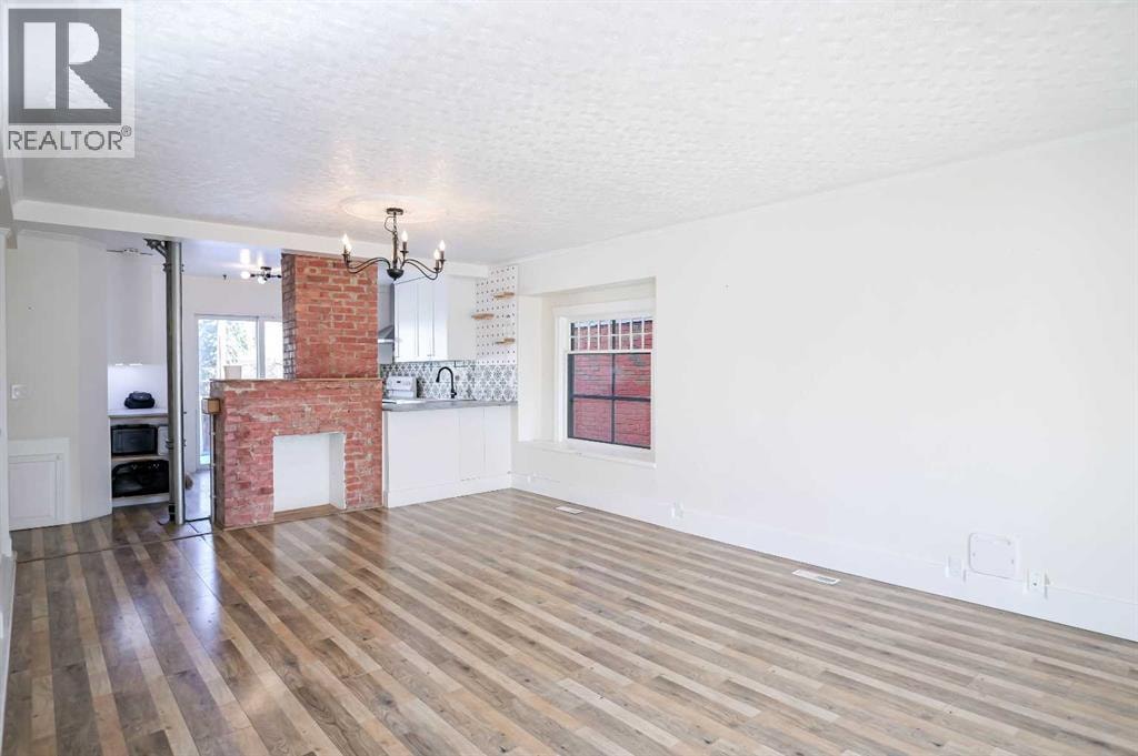 434 Memorial Drive NW — photo 3