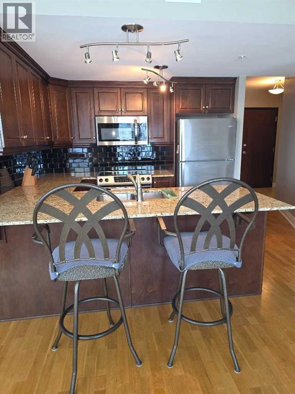 2208, 910 5 Avenue SW — photo 11