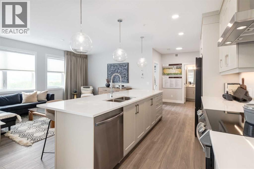 1112, 110 Greenbriar Place NW — photo 3