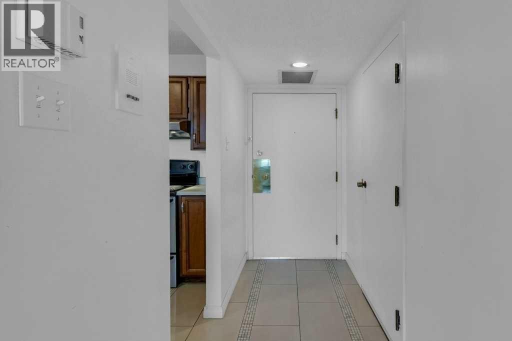 402, 1202 13 Avenue SW — photo 4