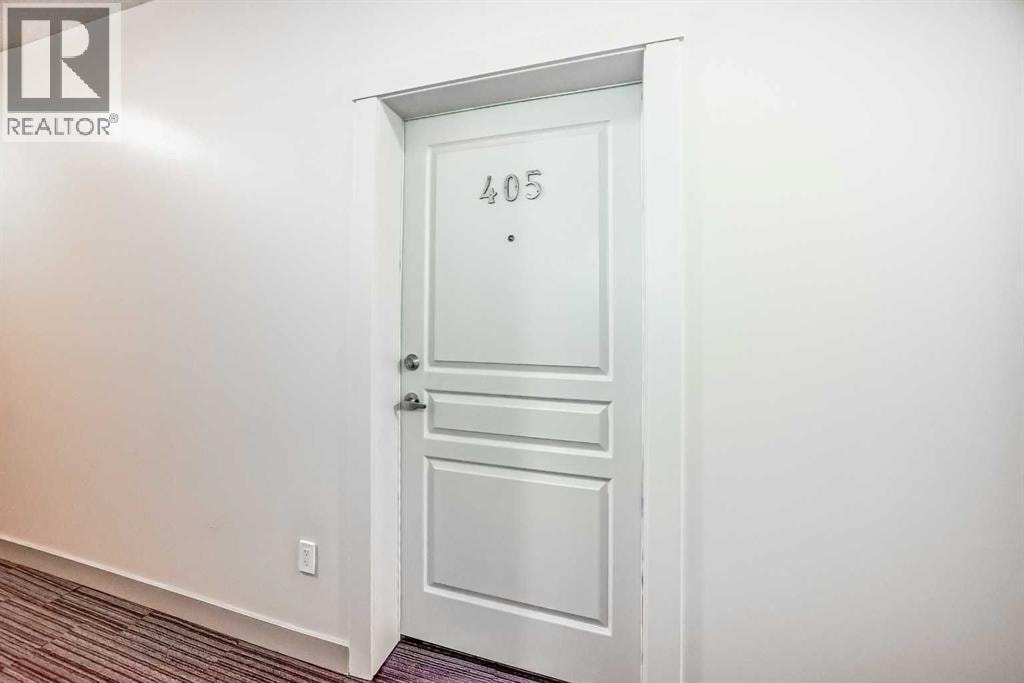 405, 2300 Evanston Square — photo 4