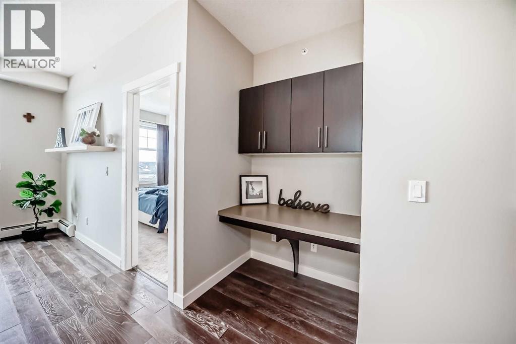 405, 2300 Evanston Square — photo 25