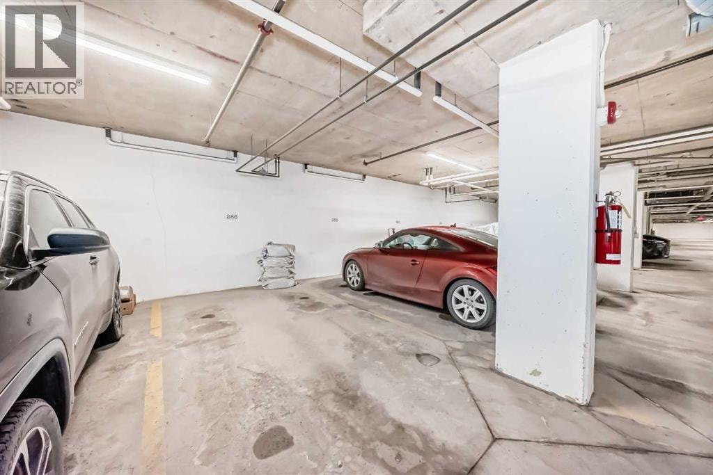 405, 2300 Evanston Square — photo 36