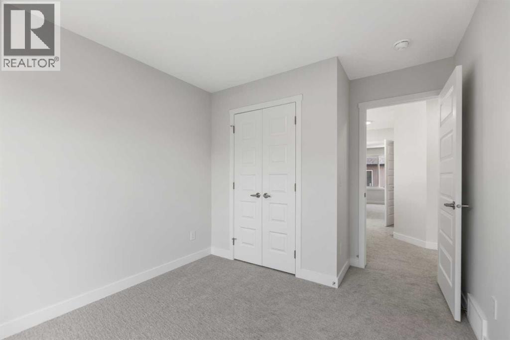 803, 90 Corner Meadows Manor NE — photo 28