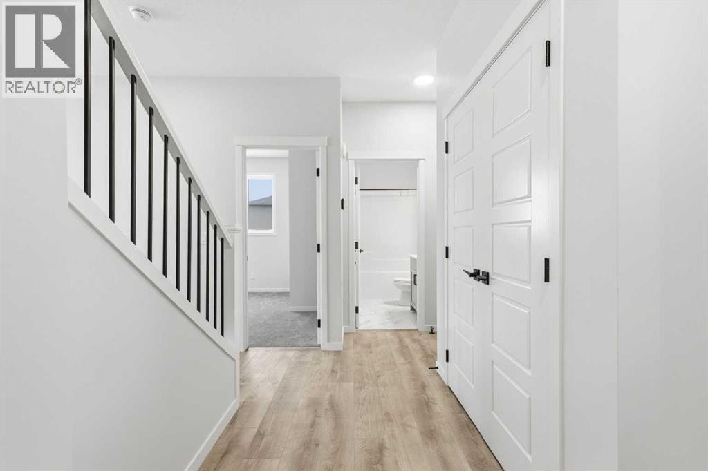 170 Herron Way NE — photo 6