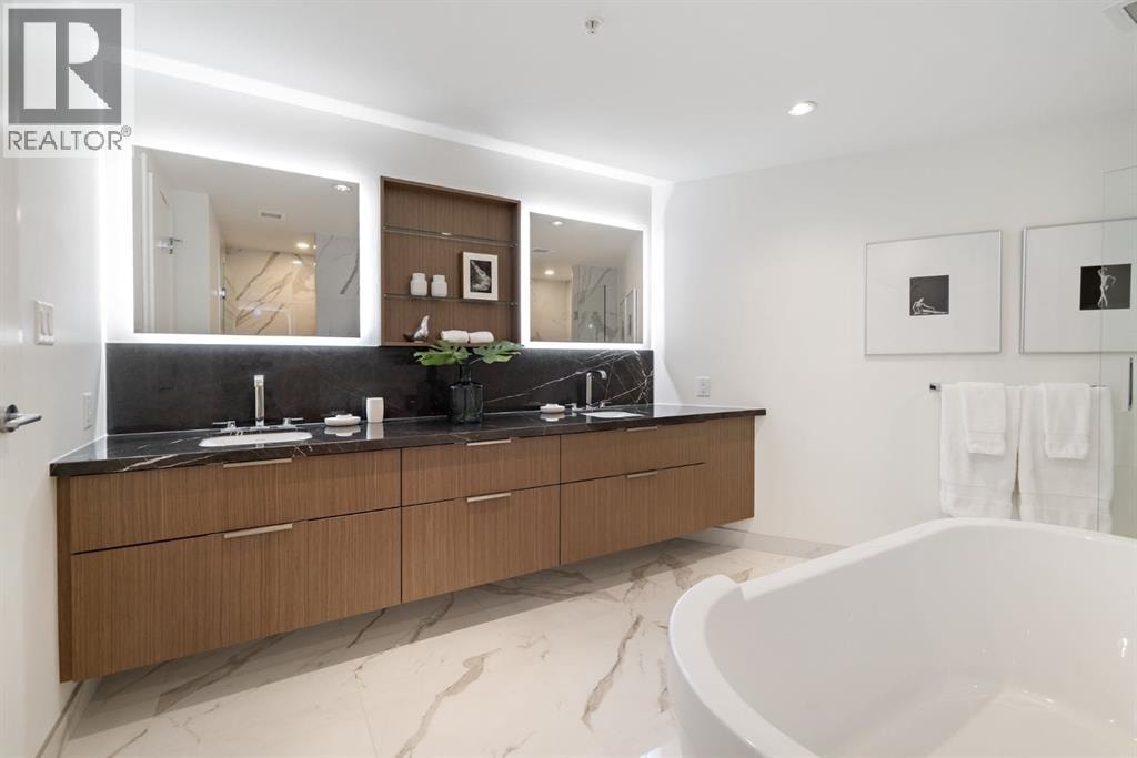 102, 88 Waterfront Mews SW — photo 34