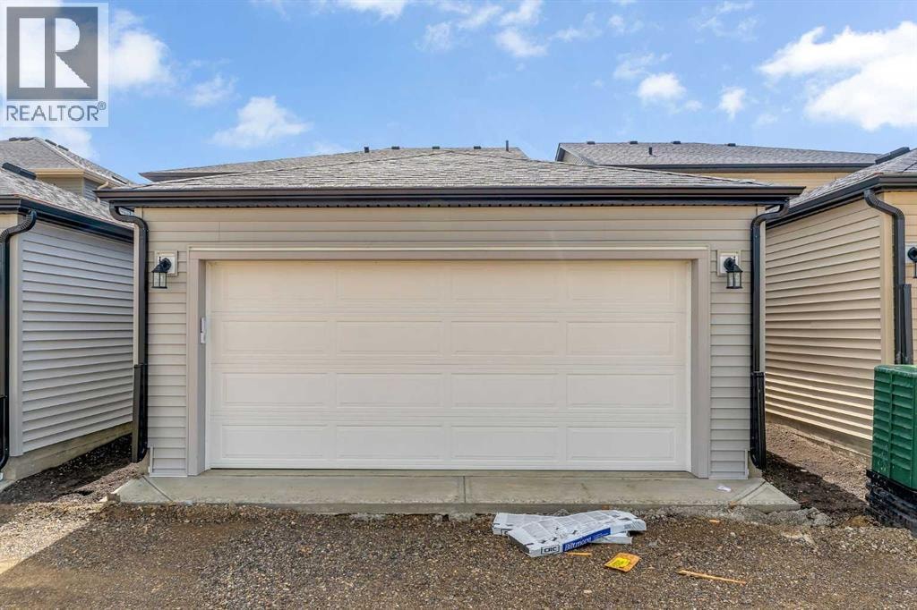 822, 826, 830, 834 Wolf Willow Boulevard SE — photo 47