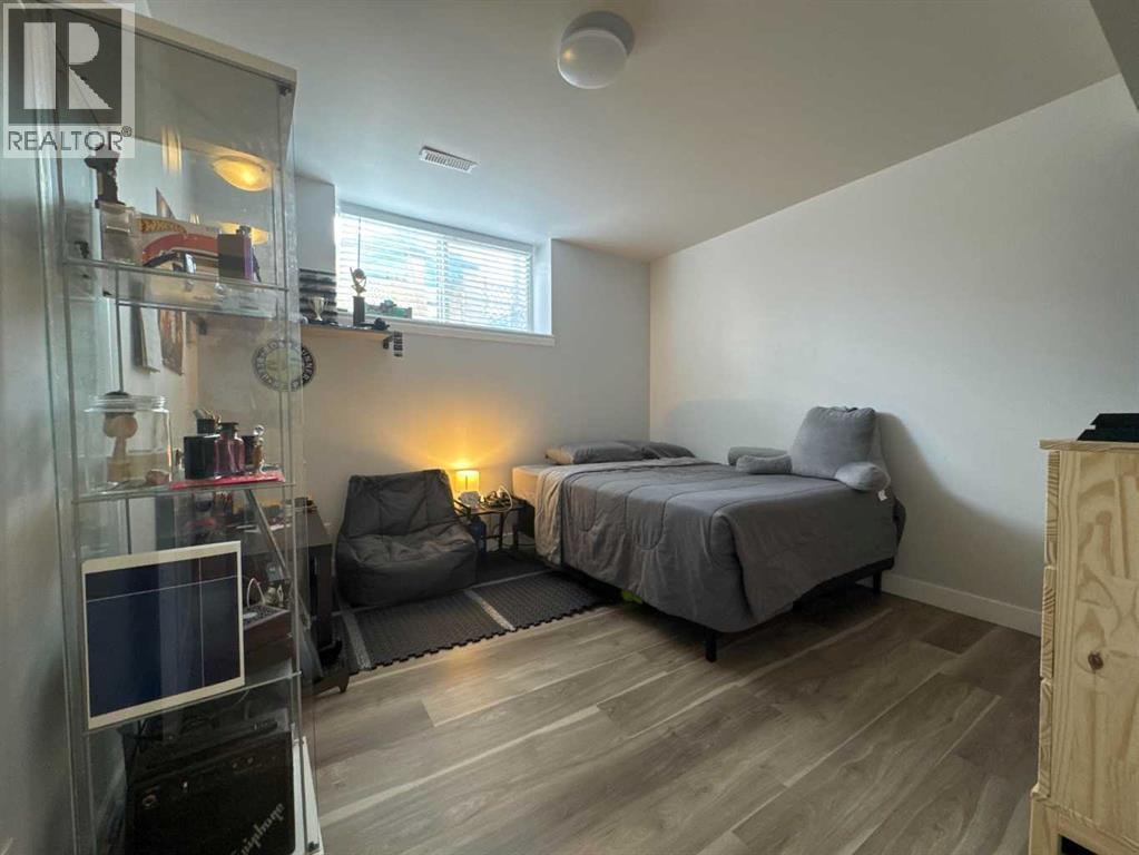 8, 304 Ross Avenue — photo 16