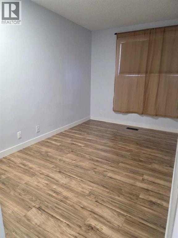 192 Templevale Road NE — photo 23