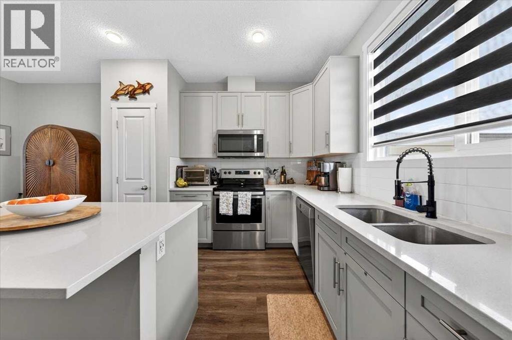 1325 Walden Drive SE — photo 10