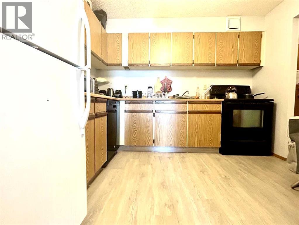 806, 5204 Dalton Drive NW — photo 15