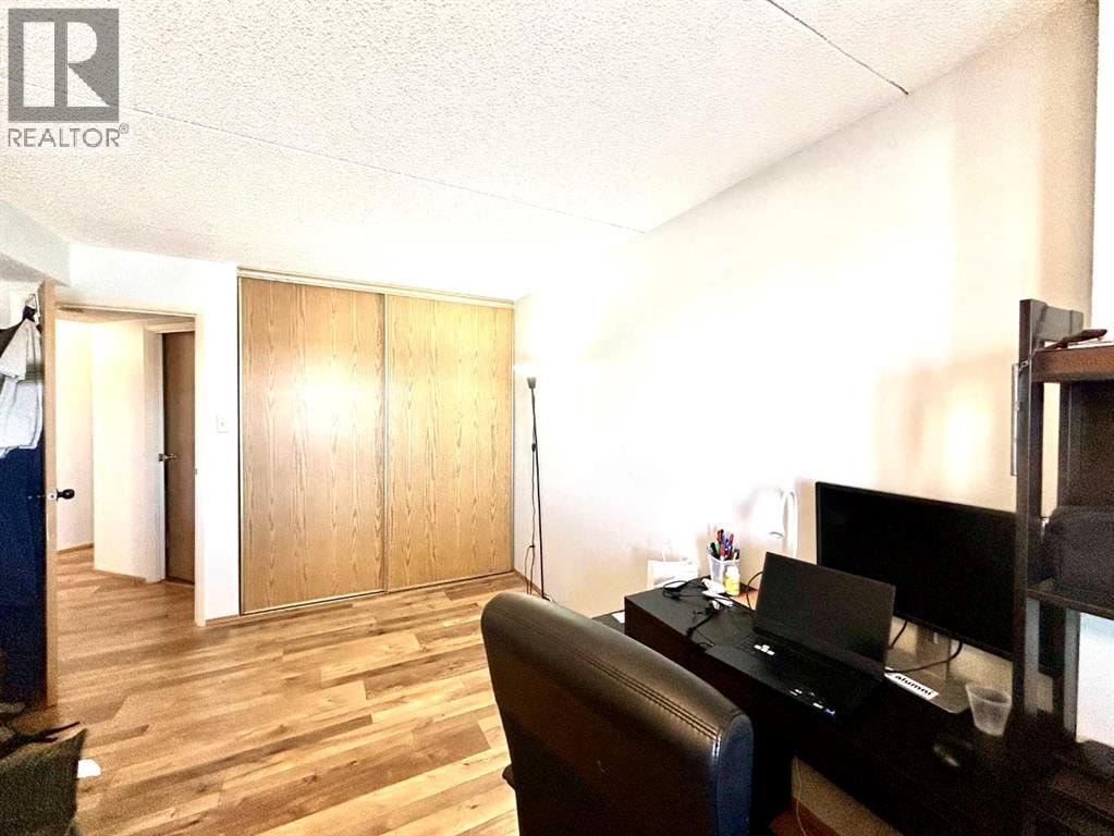 806, 5204 Dalton Drive NW — photo 18