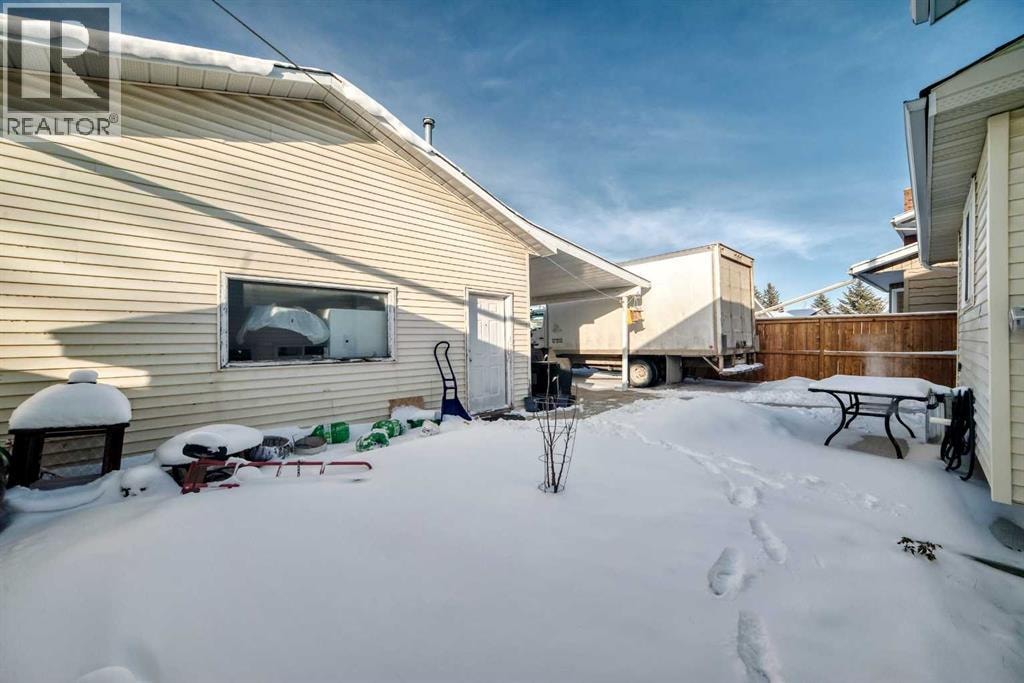 584 Whiteridge Way NE — photo 33
