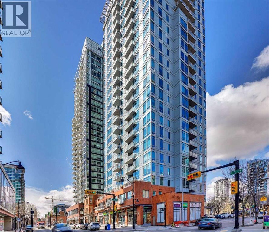 909, 135 13 Avenue SW — photo 7