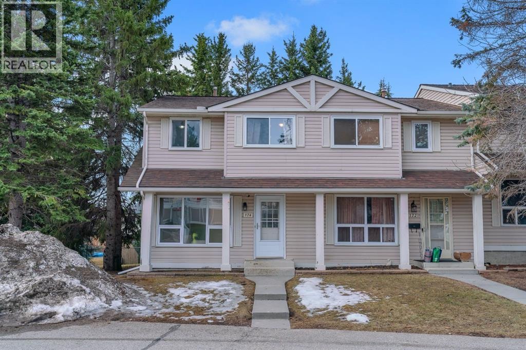 174 Woodmont Terrace SW — photo 2