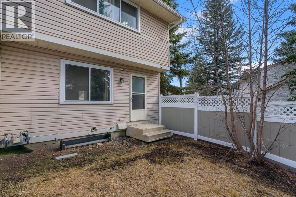 174 Woodmont Terrace SW — photo 22