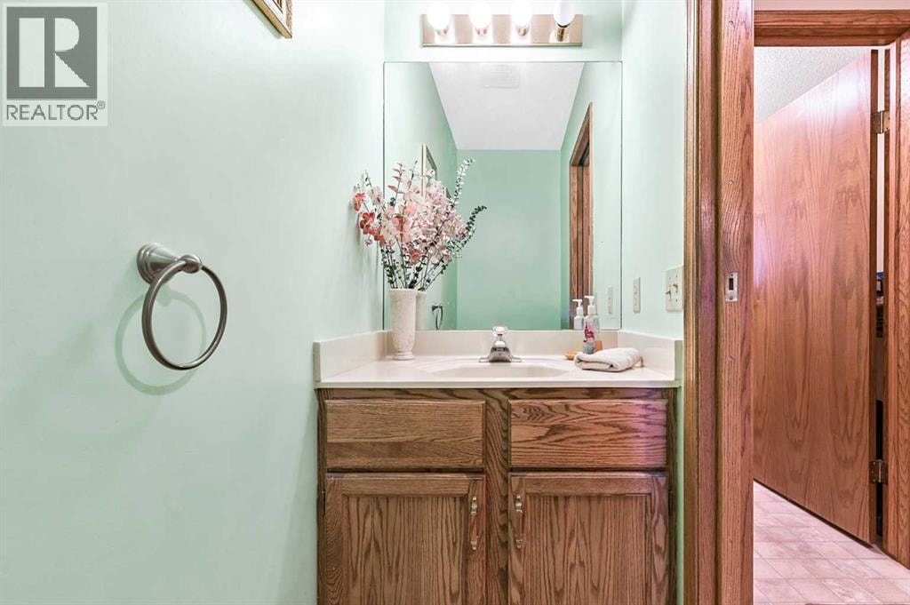 124 Catalina Place NE — photo 14