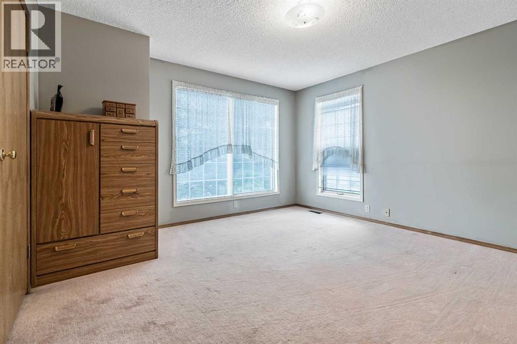 124 Catalina Place NE — photo 18