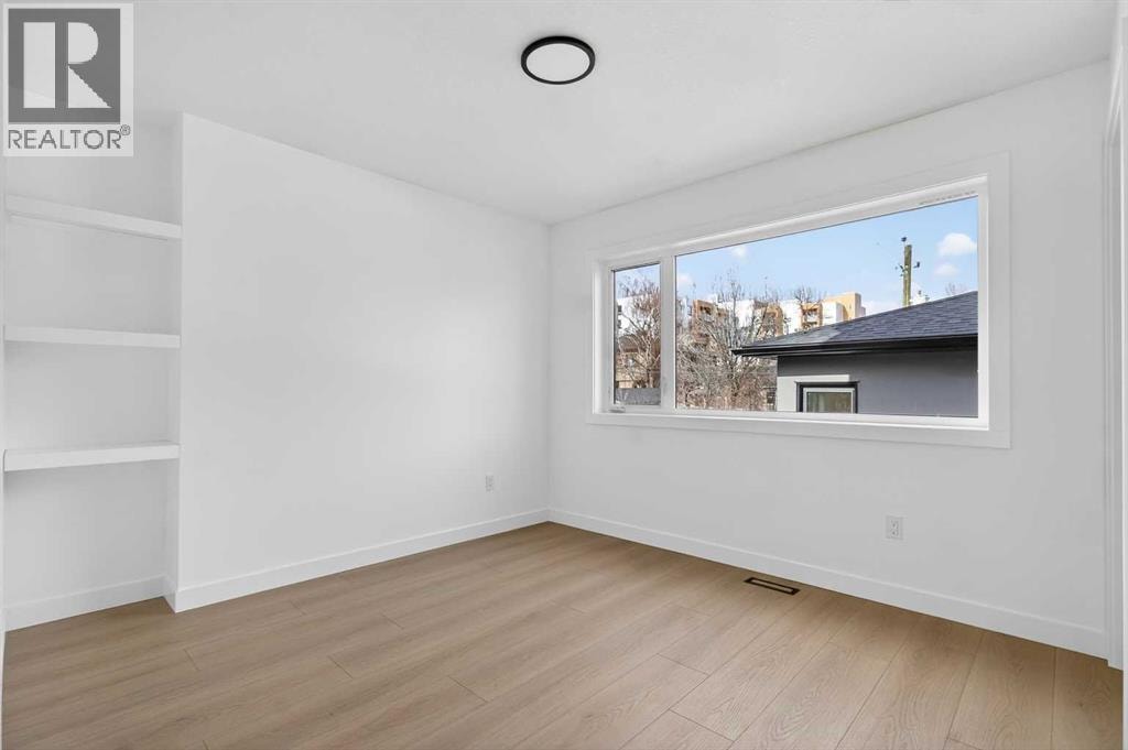 720 52 Avenue SW — photo 18