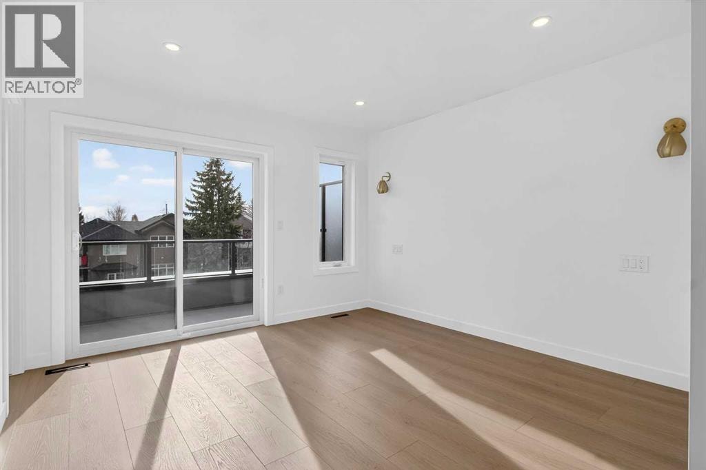 720 52 Avenue SW — photo 33