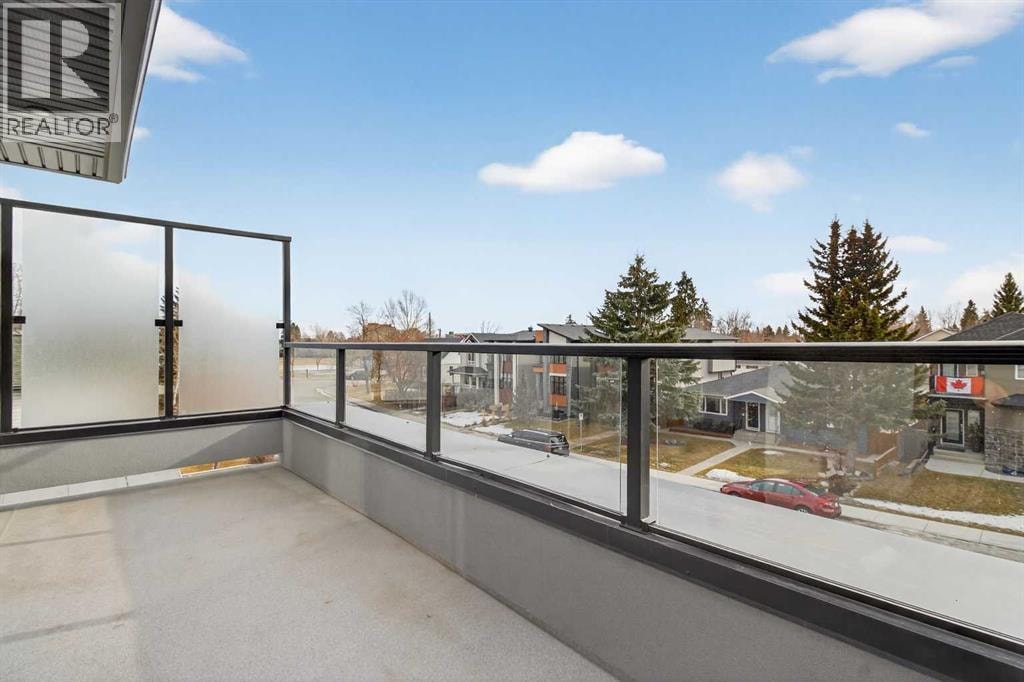 720 52 Avenue SW — photo 35