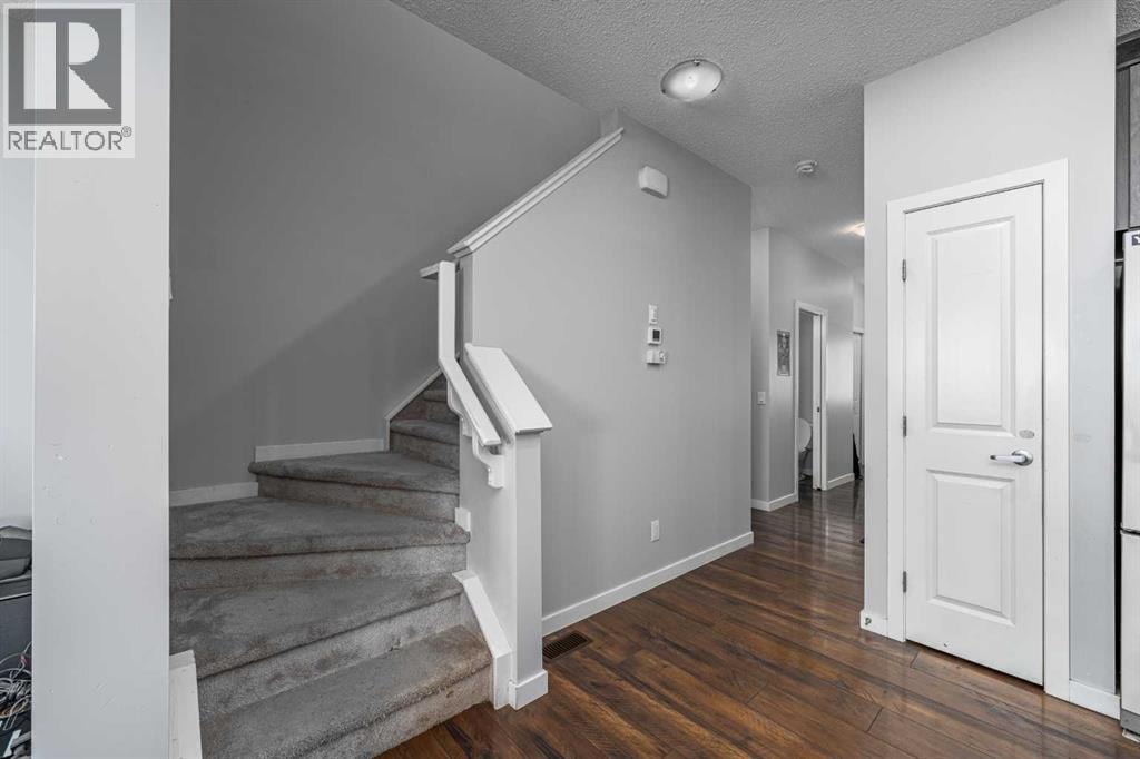 313 Hillcrest Road SW — photo 12