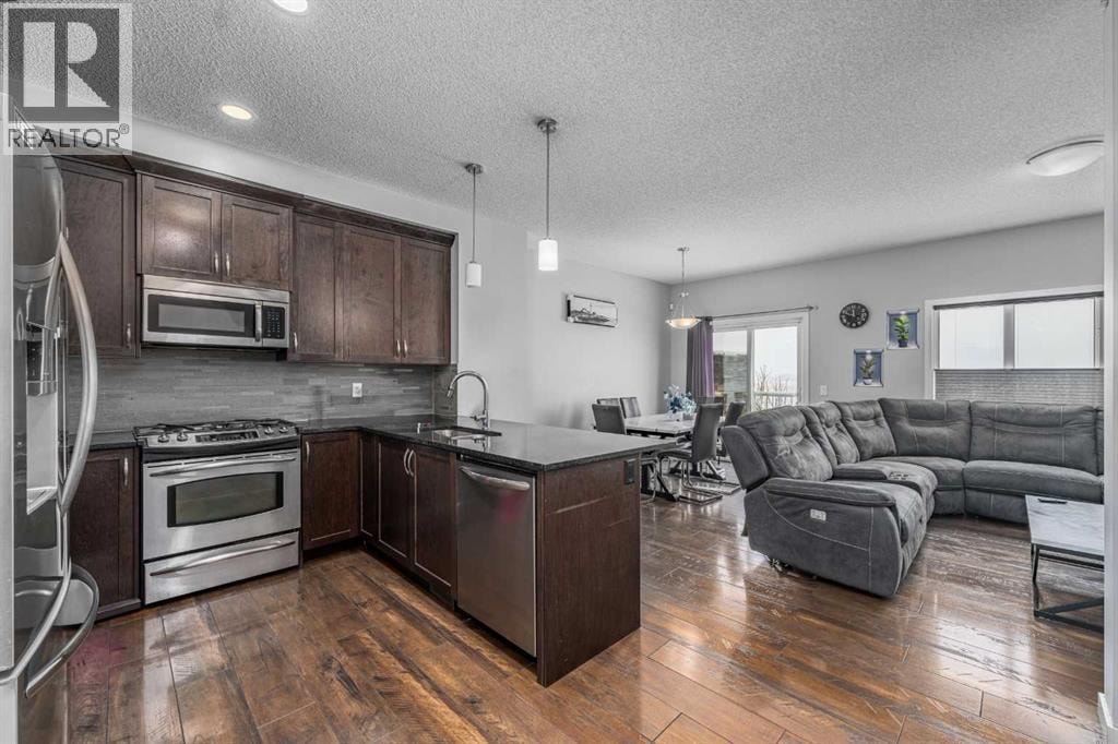 313 Hillcrest Road SW — photo 5