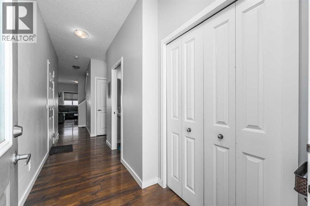 313 Hillcrest Road SW — photo 3