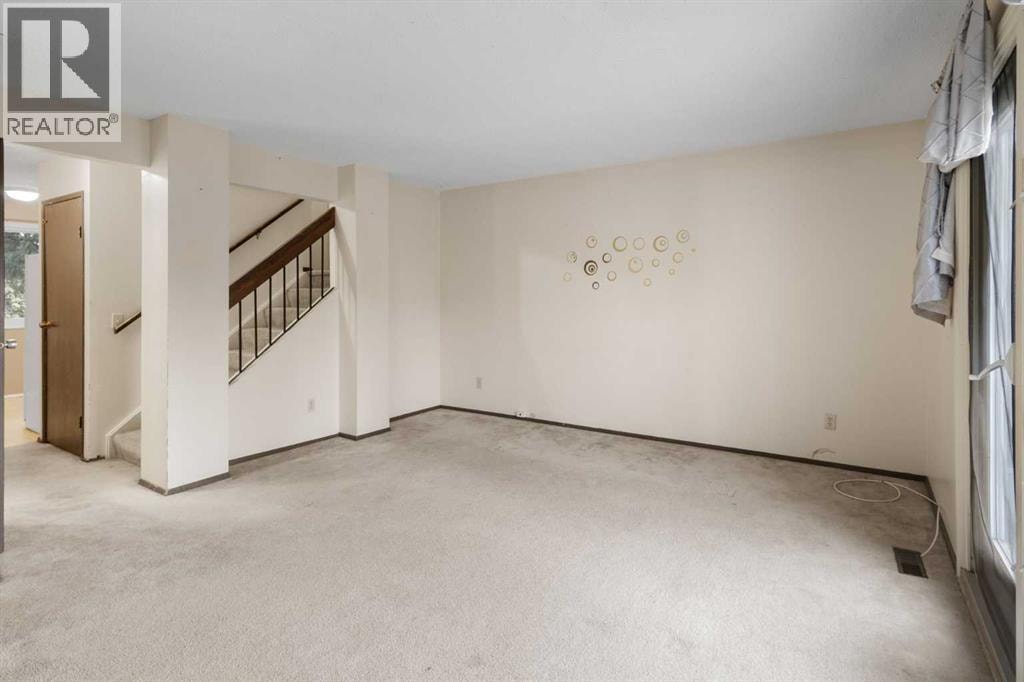 355 Georgian Villas — photo 10