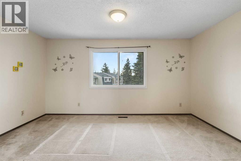 355 Georgian Villas — photo 17