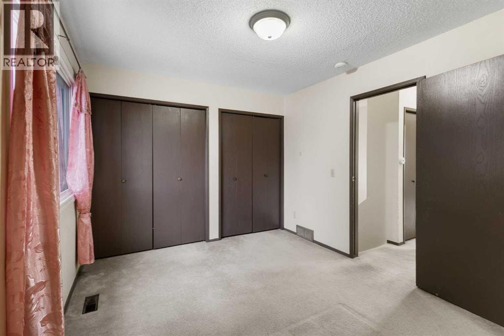 355 Georgian Villas — photo 21