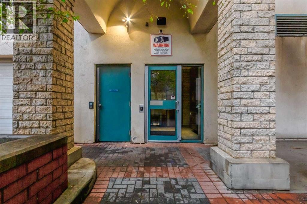 1014, 1111 6 Avenue SW — photo 32