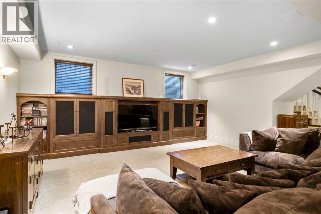 2905 Carleton Street SW — photo 36