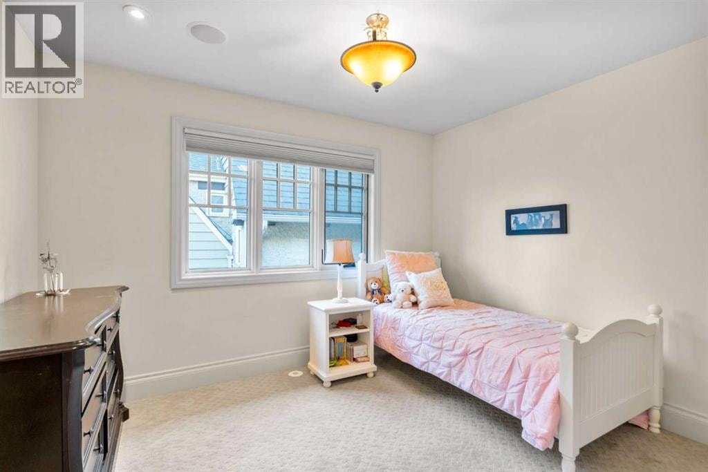 2905 Carleton Street SW — photo 32