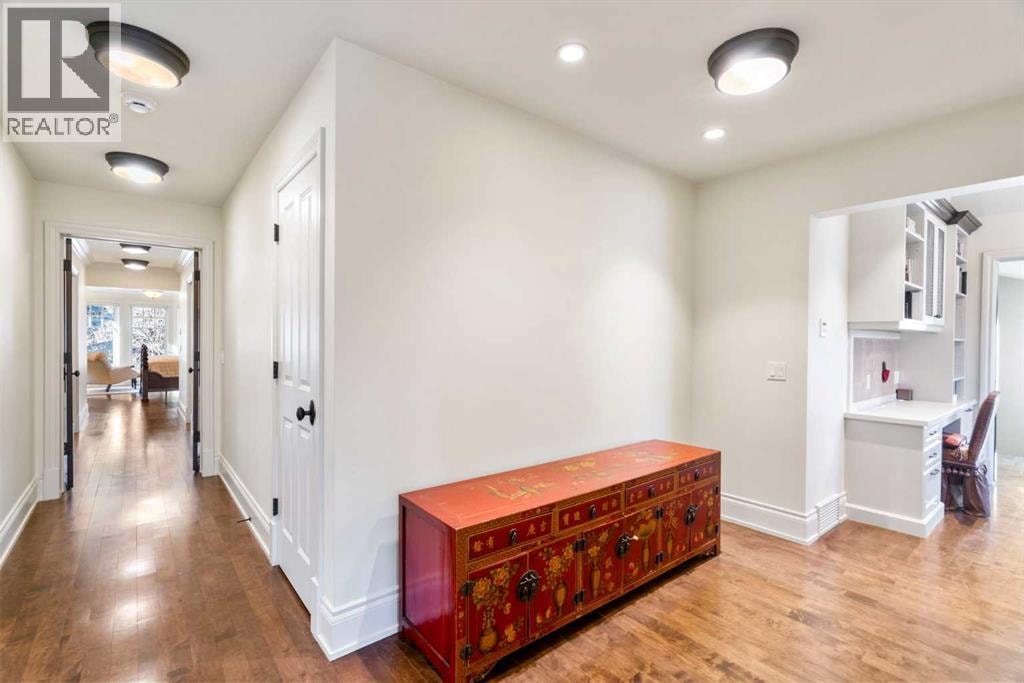 2905 Carleton Street SW — photo 34