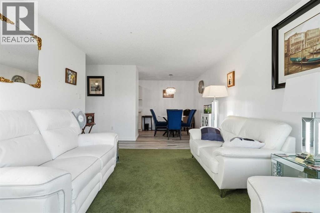 492, 8948 Elbow Drive SW — photo 10