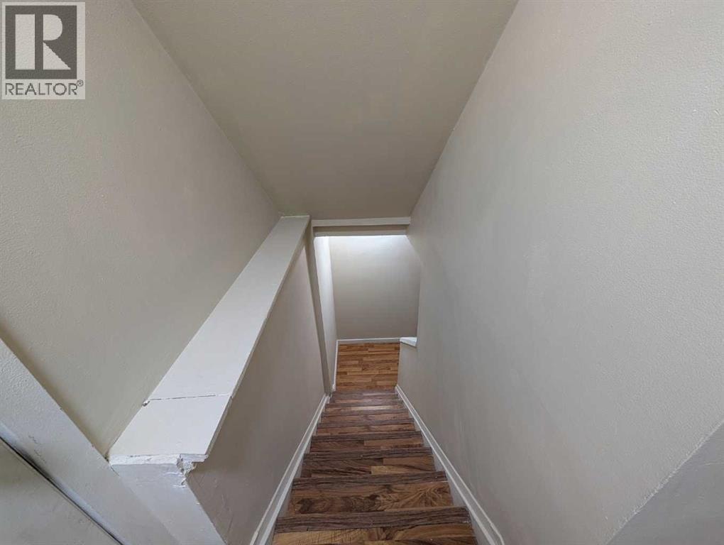 114 Castledale Way NE — photo 27