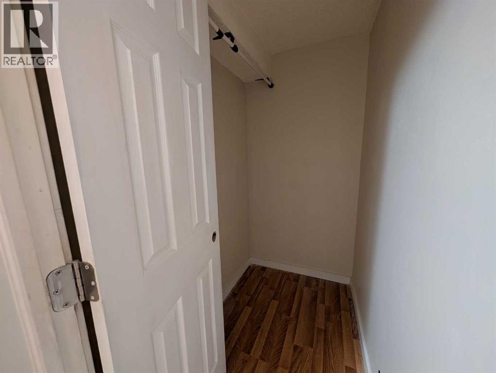 114 Castledale Way NE — photo 22