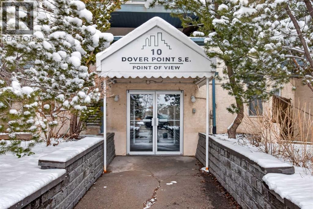 414, 10 Dover Point SE