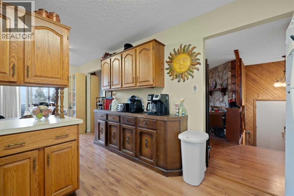 1521 44 Street SE — photo 20