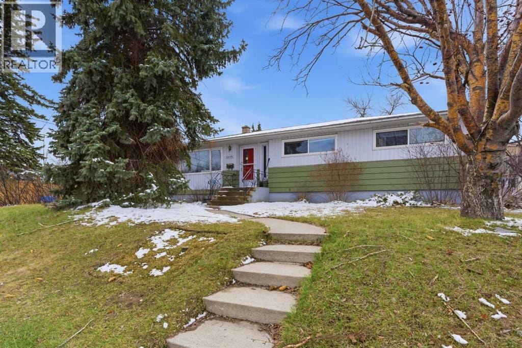 3439 33 Street SW — photo 21