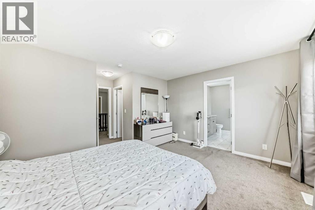 43 Carrington Crescent NW — photo 14