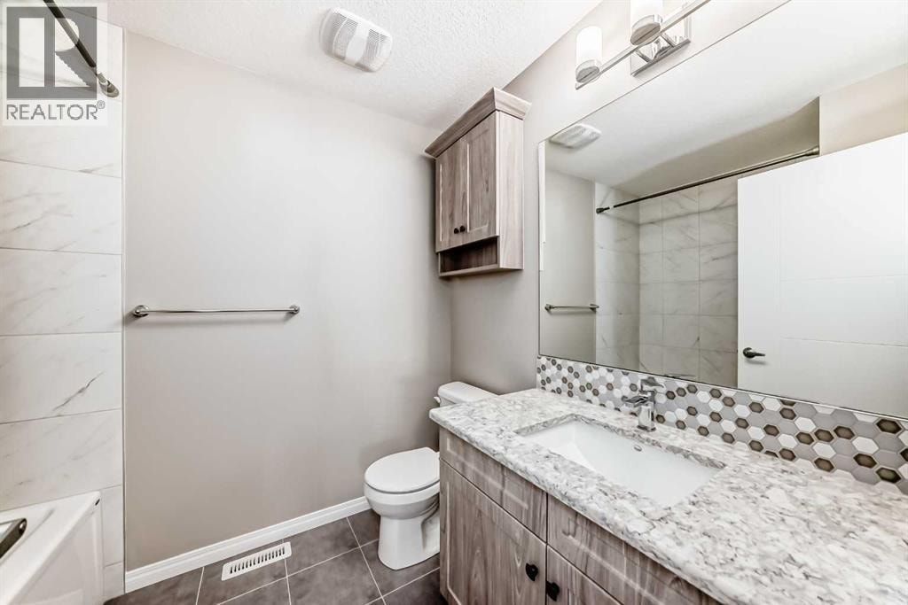 43 Carrington Crescent NW — photo 19